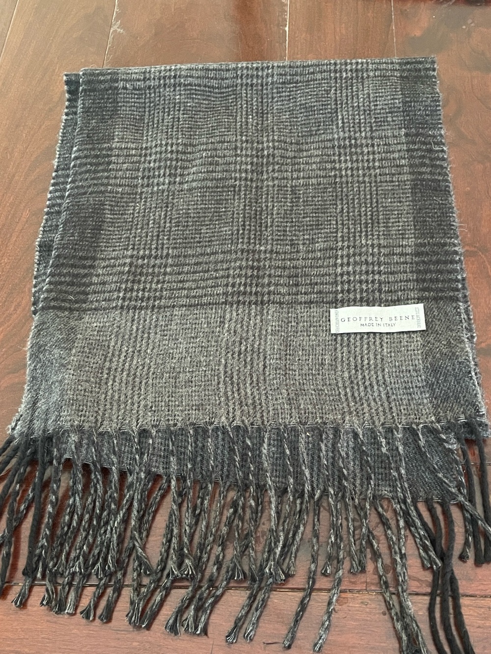 Geoffrey Beene Charcoal Checkered Men's Scarf